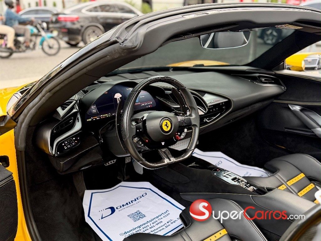 Ferrari SF90 Spider